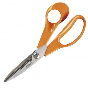 Fiskars Universal Garden Scissors 18cm S92